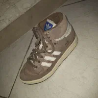 کتونی اورجینال آدیداس