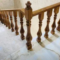 اجرای نرده چوبی و پلیمری