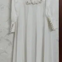 پیرهن سفید|لباس|رباط‌کریم, رباط‌کریم|دیوار