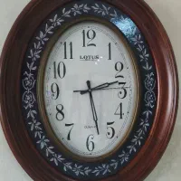 ساعت دیواری لوتوس مدل Calvin