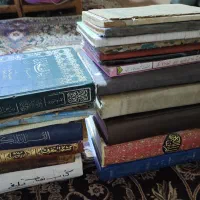 تعدادی کتاب قدیمی و کلکسیونی با قیمت پایین