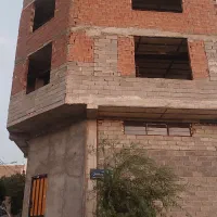 سه طبقه آینده دار ۷ تومن به علت مهاجرت