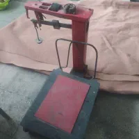 باسکول ۱۰۰ کیلویی