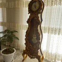 ساعت ایستاده