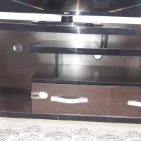 زیر تلوزیون در حد نو|میز تلویزیون|رباطکریم, نصیرشهر|دیوار