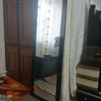 آینه ایستاده