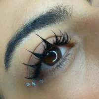 آموزش اکستنشن مژه و لیفت مژه و ابرو