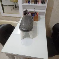 اجاره میز ناخن