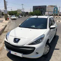 207 تیو تری