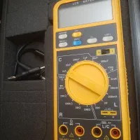 LCRمترحرفه ای مدلLCR-9073