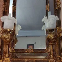 آیینه و شمعدان