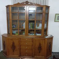 بوفه یا دکور بزرگ چوبی