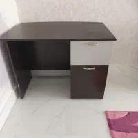 میز تحریر ام دی اف