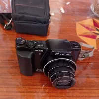 دوربین  Casio exilim -h50|دوربین عکاسی و فیلم‌برداری|یزد, |دیوار