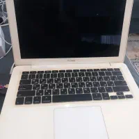 makbook core2 2009