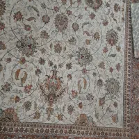 قالی دست باف نگین مشهد