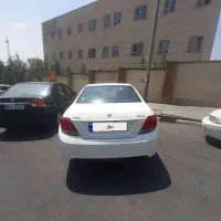 دنا سفید