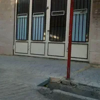 فروش مغازه تک برگ سند۳۰ متری شهرک نیاوران