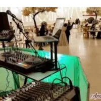 djدیجی خواننده گروه ارکستر بمب مجالس