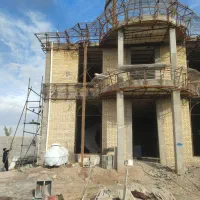 پیمانکار بنا