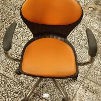 صندلی گردان