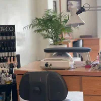 اجاره میز ناخن کار و تخت مژه در یوسف آباد