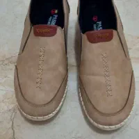 کفش راحت و نرم در حد نو نو سایز ۳۸و۳۹