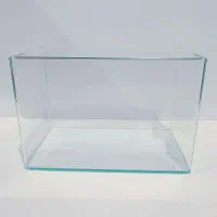 آکواریوم شیشه خم شرکتی