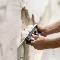 خوردکاری گچ کاری ،بنایی،مزاییک.تخریب