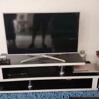 زیر تلویزیون