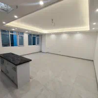 ۱۰۷متر / بلوار بریانک / فول امکانات / طبقه آخر