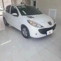 ۲۰۷ مدل ۴۰۲ در حد موتور تیوفایو