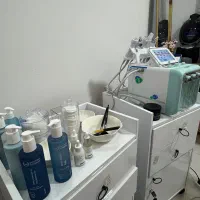 پاکسازی پوست به صورت تخصصی|خدمات آرایشگری و زیبایی|مشهد, هفت تیر (آب و برق)|دیوار