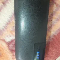 پاور بانک ۲۰۰۰۰۰ قابلیت شارژ سه تا گوشی