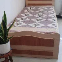 تخت یک نفره