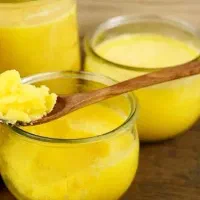 روغن زرد گاوی/ارسال رایگان/کیفیت و بو و طعم مطلوب