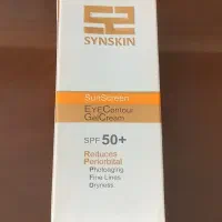 ضد آفتاب دور چشم