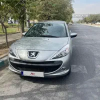 ۲۰۷ پانا اتومات تیتانیوم