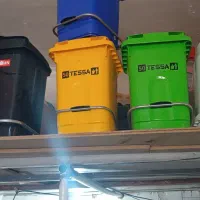 سطل پدالی و چهارپایه ترموس