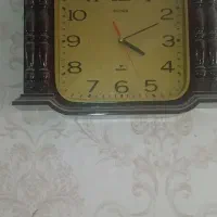 ساعت دیواری قدیمی