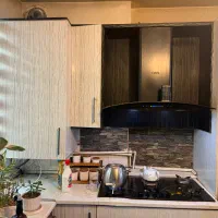 کابینت های سفید و مشکی