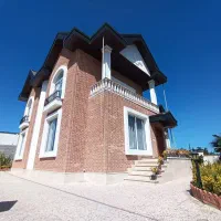 اجاره ویلا استخردار نوساز  ( آگهی  توسط  مالک )