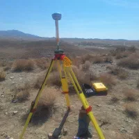 انجام خدمات  نقشه برداری  جی پی اس دوربین