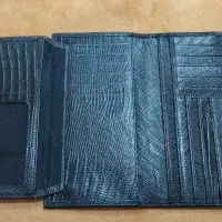 چند نیروی خانم جهت کار در تولیدی کیف چرم نیازمندیم