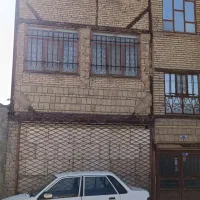 خانه آپارتمانی طبقه اول 70متردوممر شترک