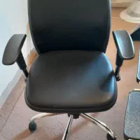 صندلی کامپیوتر خیلی کم کارکرد