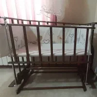 تخت کنار مادر نوزاد