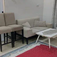 مبل پنج نفره همراه دو صندلی