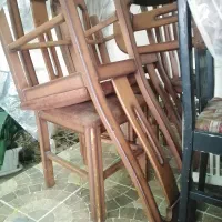 صندلی و میز رایگان