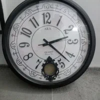 ساعت دیواری